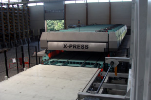 17.	X-PRESS 16 Brettsperrholzpresse mit hohem spezifischem Druck bis zu 0,8 N/mm²