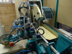 Eurozink trim saw