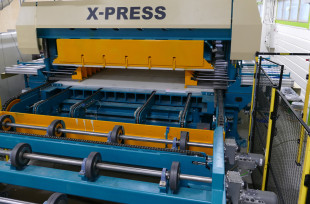 Загрузочный транспортер в X-Press