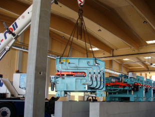 Unloading a Z-Press unit