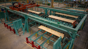 1. Triple feedstock package intake, vacuum de-stacking, loading into the measuring chain