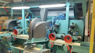 12. X-CUT S200 cross-cut saw for cross layer laminations