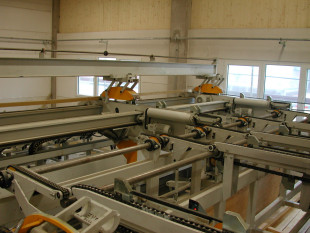 Multiple crosscut saws